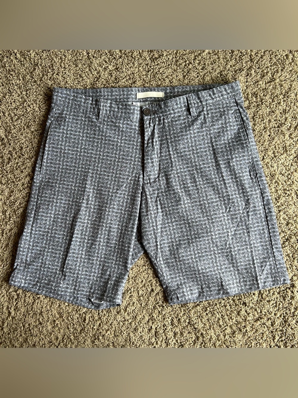 Robert Graham Shorts Mens 34(36x10) Classic Fit Gray Concrete Grid Geometric AOP